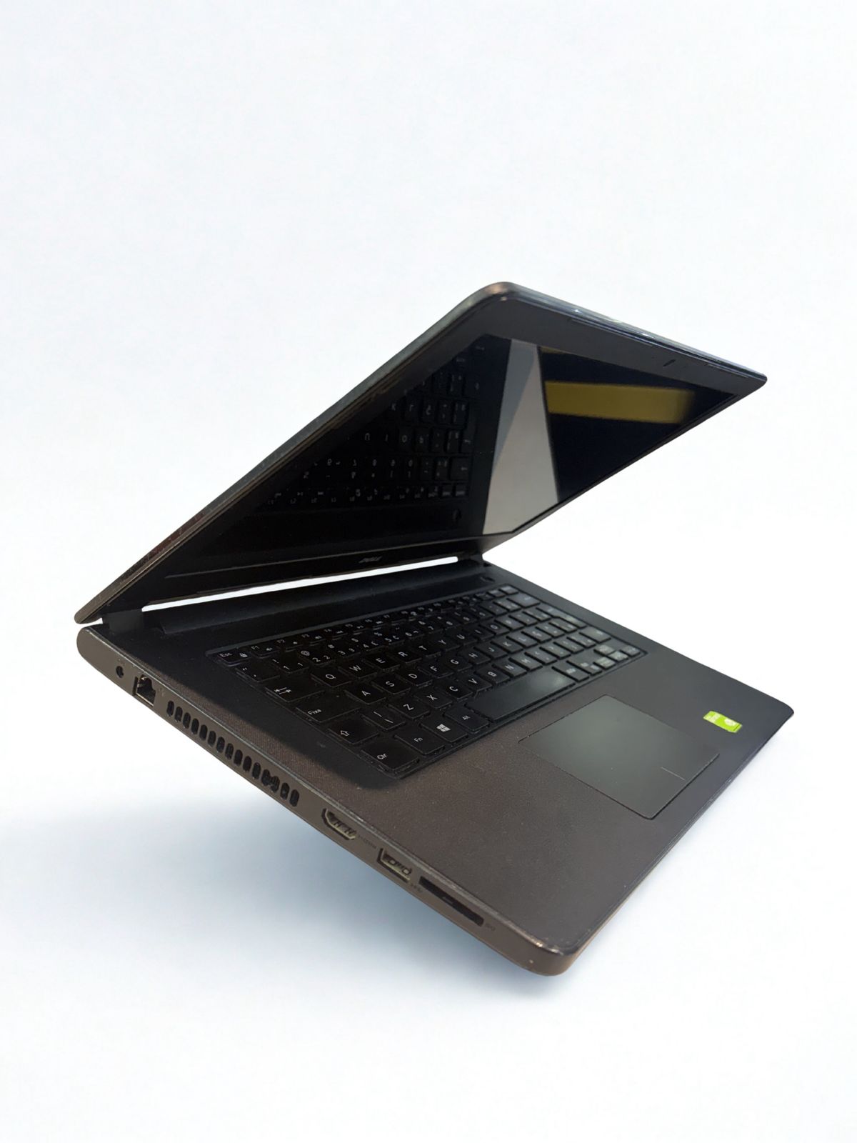 Dell Inspirion 5458, Windows 10,Intel® Core™ i5, Placa de Video 2gb, 8GB, 128GB SSD, 14''